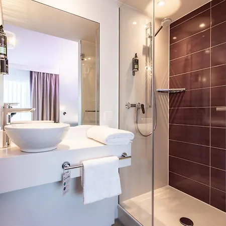 Premier Feuerbach Hotel 3*
