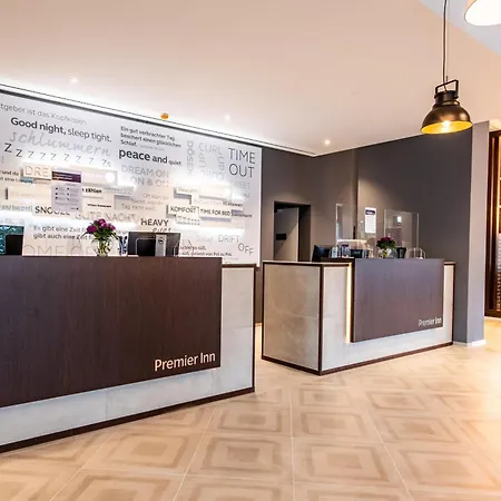 Premier Feuerbach Hotel 3*