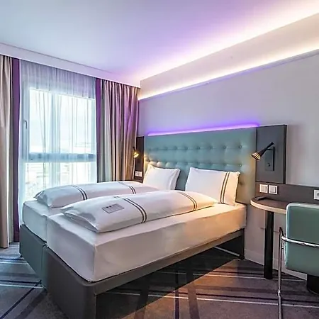 Premier Feuerbach Hotel 3*