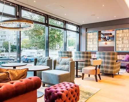 מלון Premier Feuerbach 3*